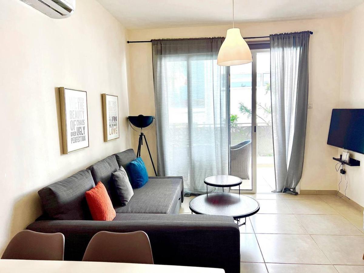 Mythical Sands New Luxury Apartment Paralimni Exterior photo